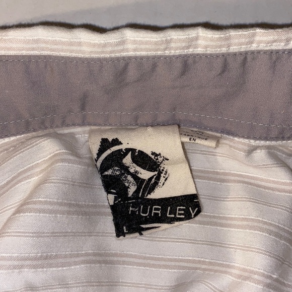 Hurley Men’s Large Long Sleeve Button Up Shirt - Picture 2 of 7
